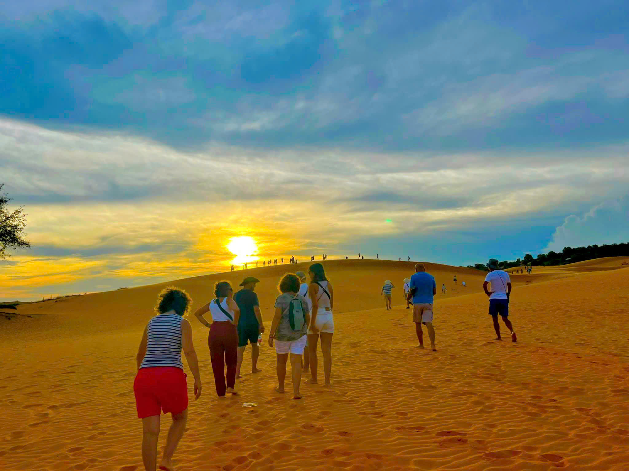 Mui Ne Day Trip From Ho Chi Minh Sunset Tour 